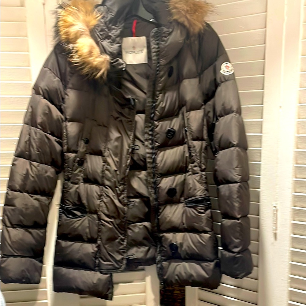 Moncler Green Puffer Jacket with Fur Trim